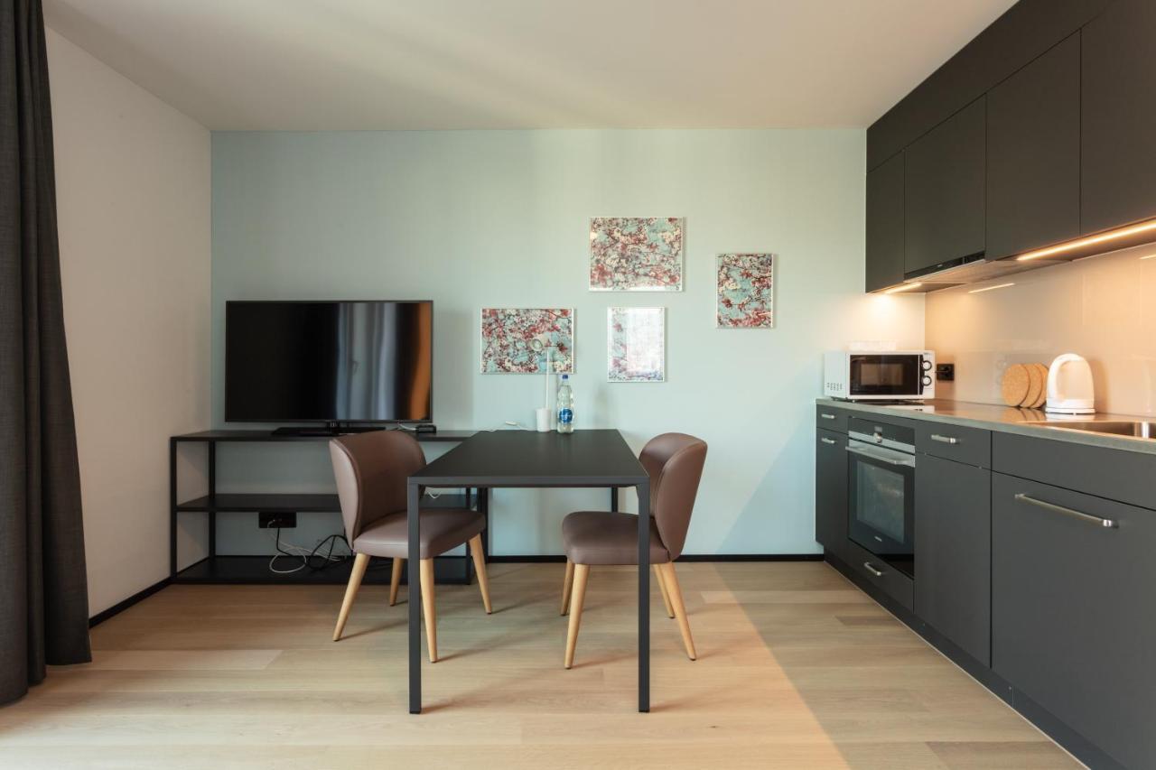 Apartment Ema House Serviced Superior Downtown Zürich